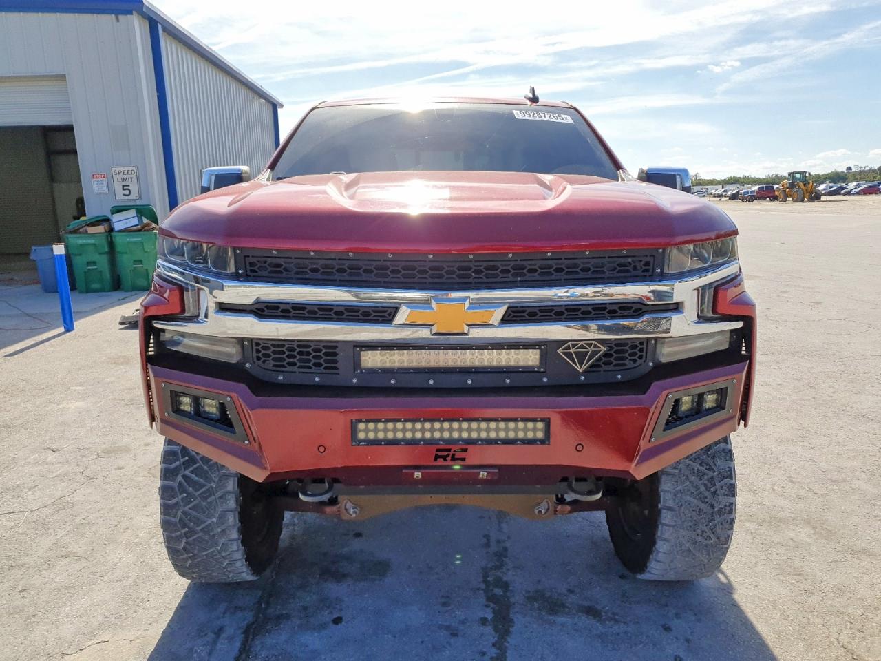 2020 CHEVROLET SILVERADO K1500 LT photo 5
