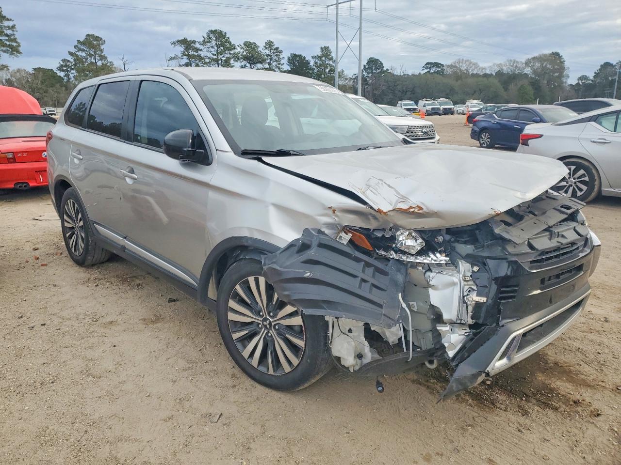 2019 MITSUBISHI OUTLANDER ES photo 4