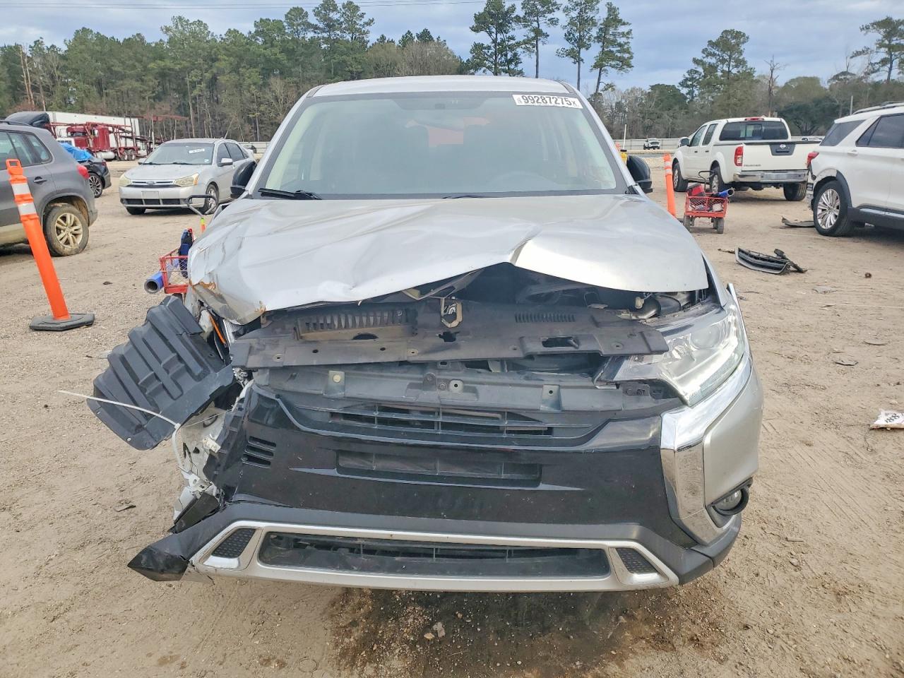 2019 MITSUBISHI OUTLANDER ES photo 5