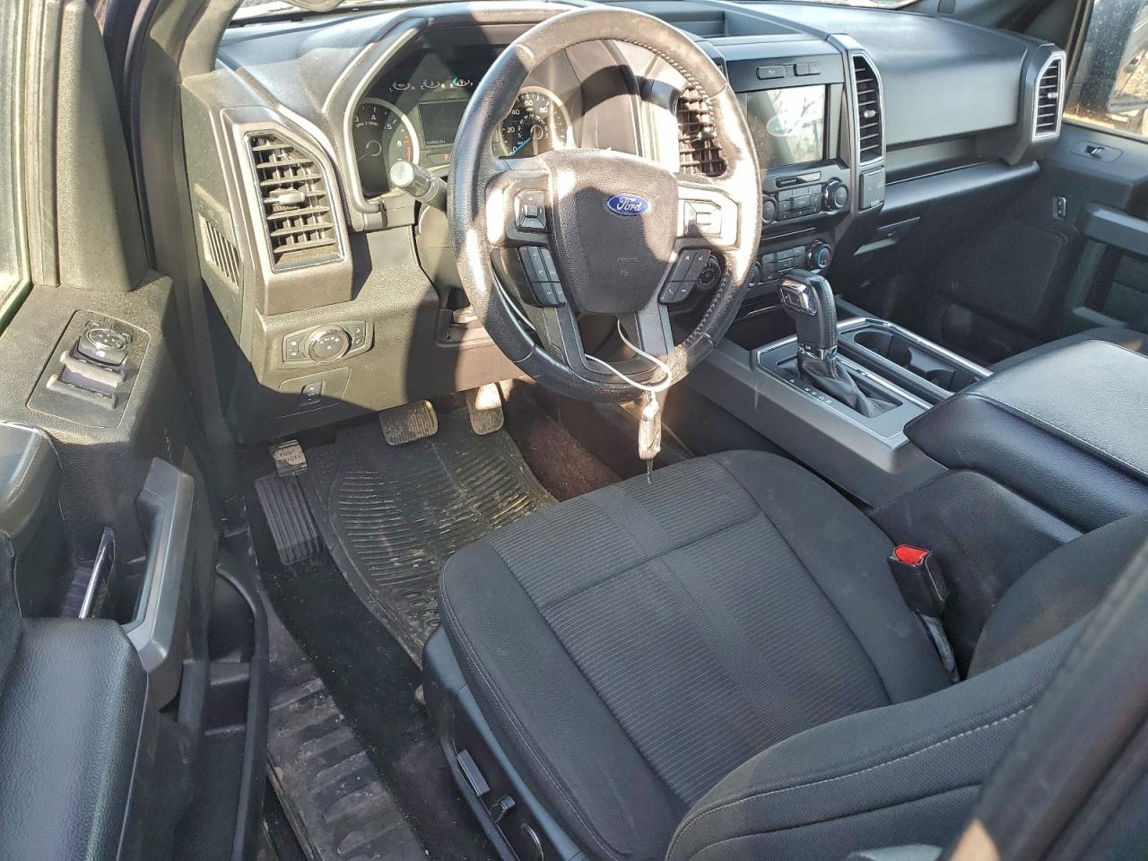 2017 FORD F150 SUPER CAB photo 8