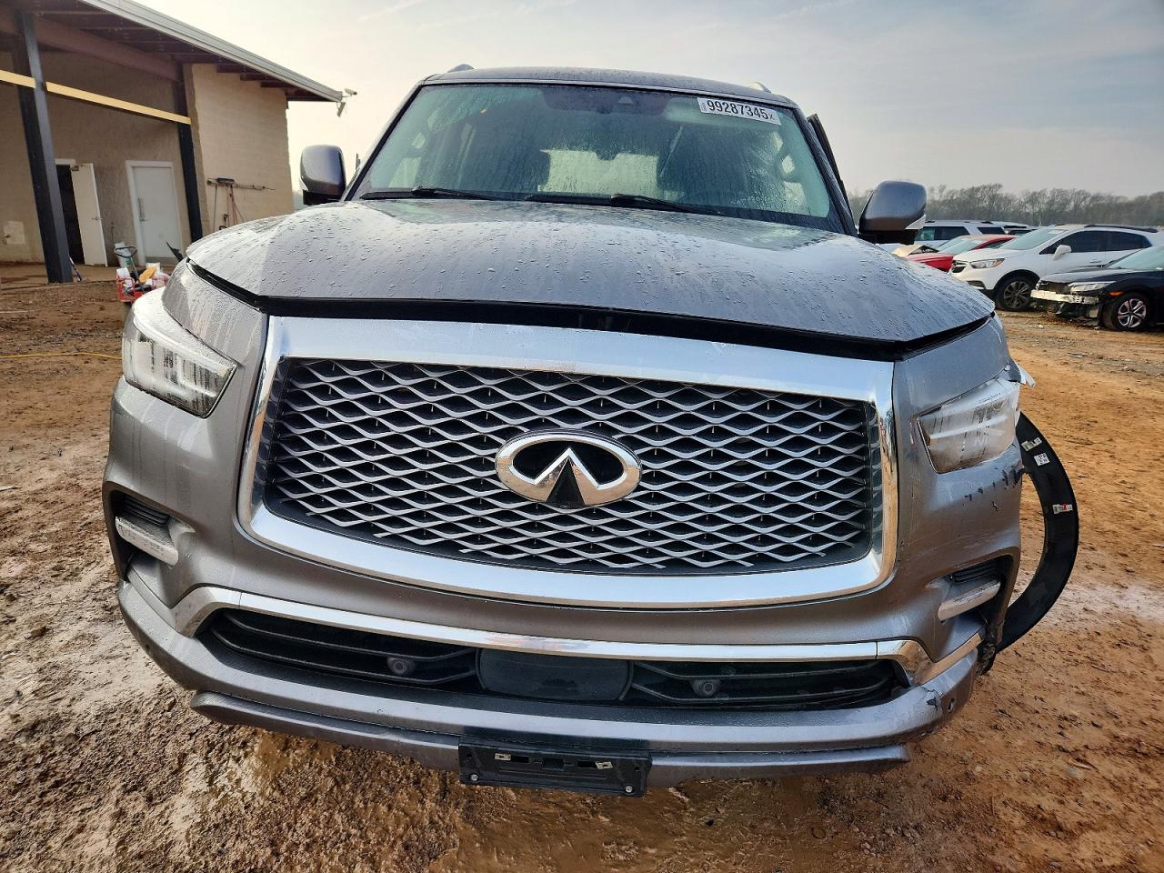 2021 INFINITI QX80 LUXE photo 5
