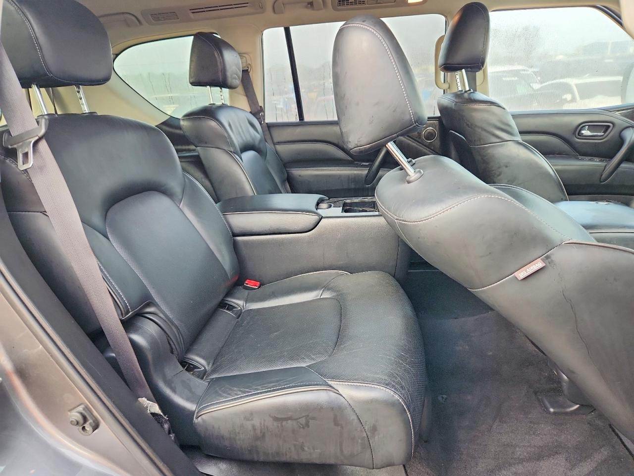 2021 INFINITI QX80 LUXE photo 11