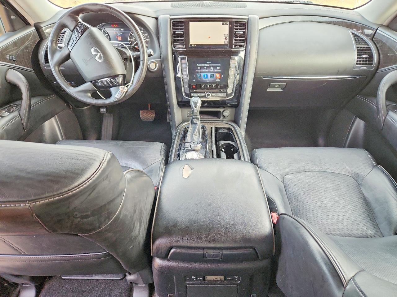 2021 INFINITI QX80 LUXE photo 8