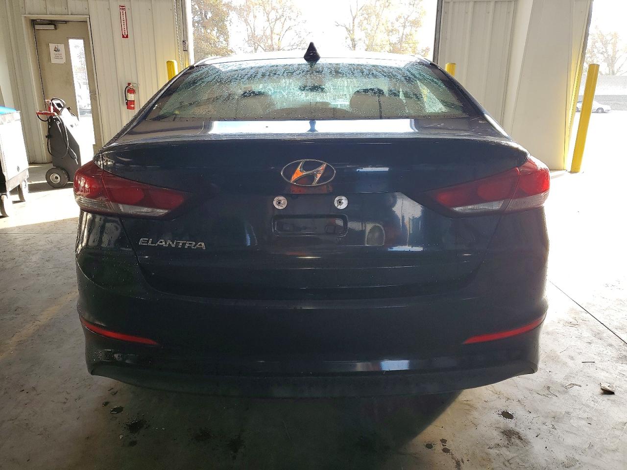 2018 HYUNDAI ELANTRA SEL photo 6