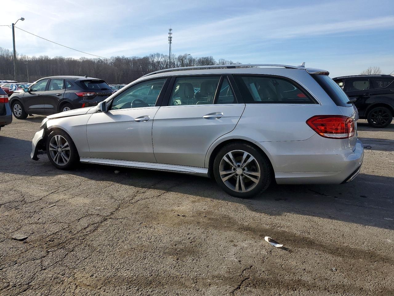 2014 MERCEDES-BENZ E 350 4MATIC WAGON photo 2