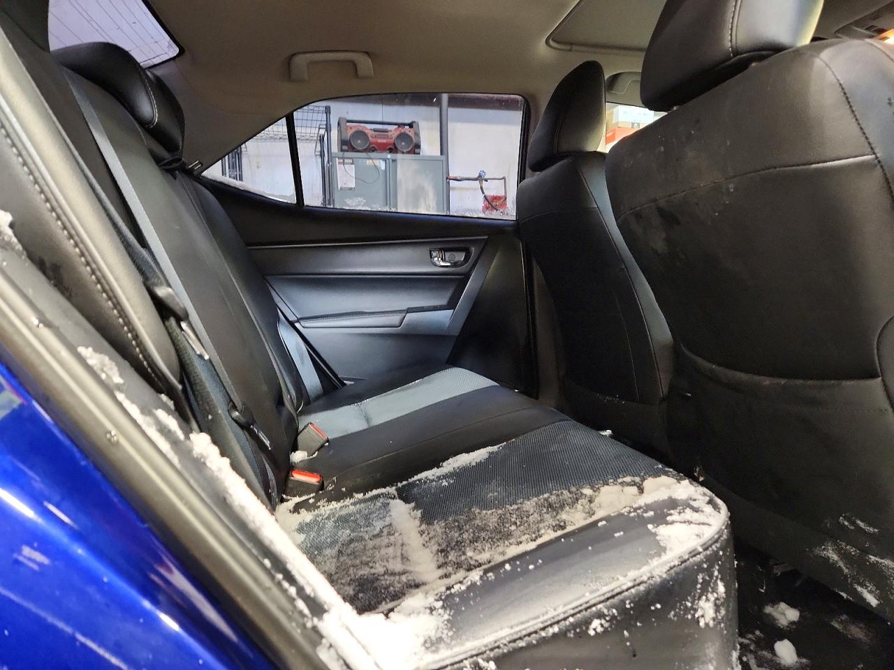 2016 TOYOTA COROLLA L photo 10