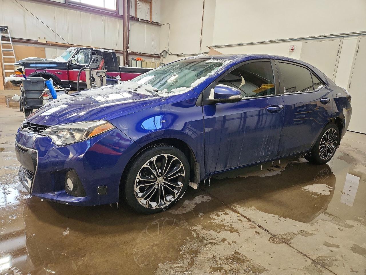 2016 TOYOTA COROLLA