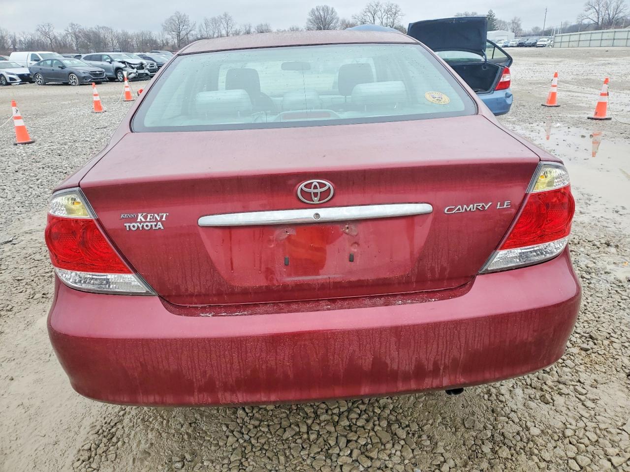2005 TOYOTA CAMRY LE photo 6