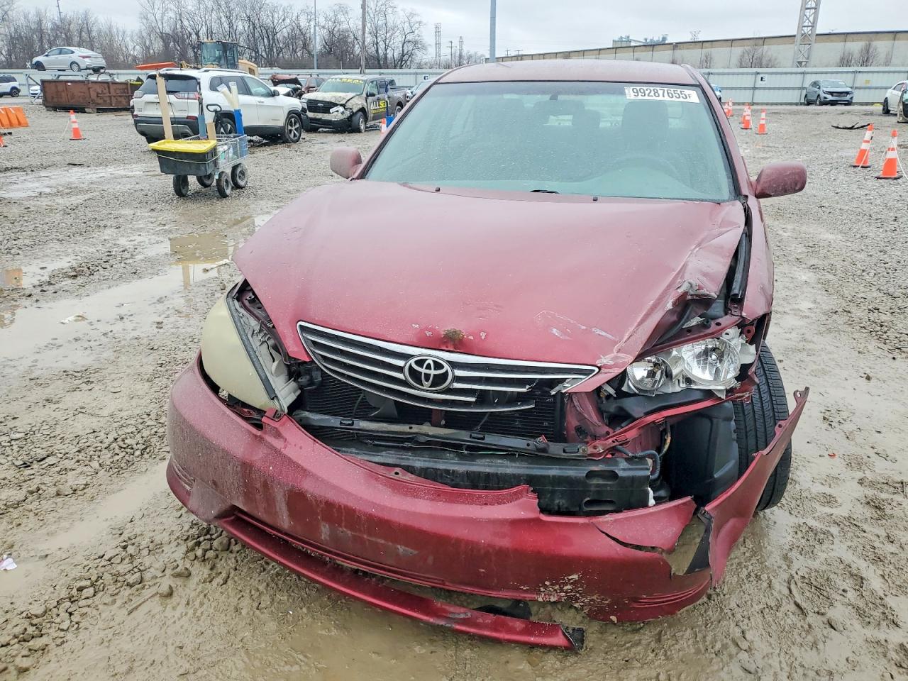 2005 TOYOTA CAMRY LE photo 5