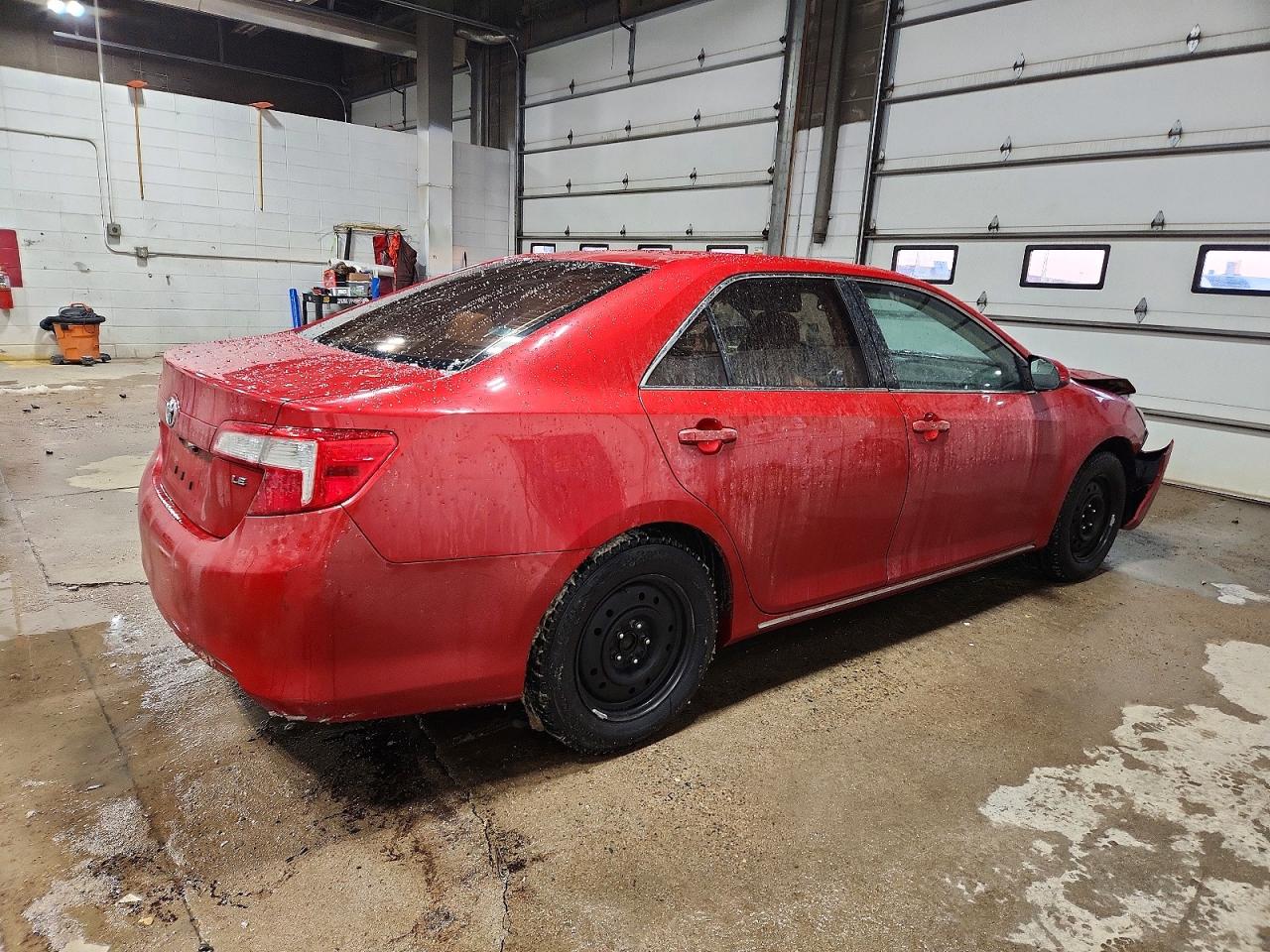 2012 TOYOTA CAMRY BASE photo 3