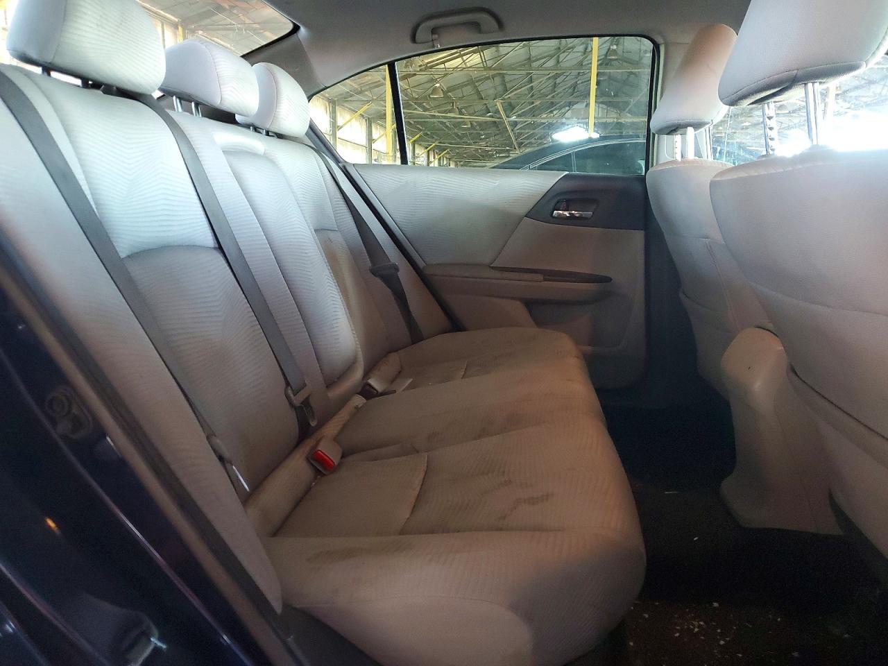 2015 HONDA ACCORD LX photo 10