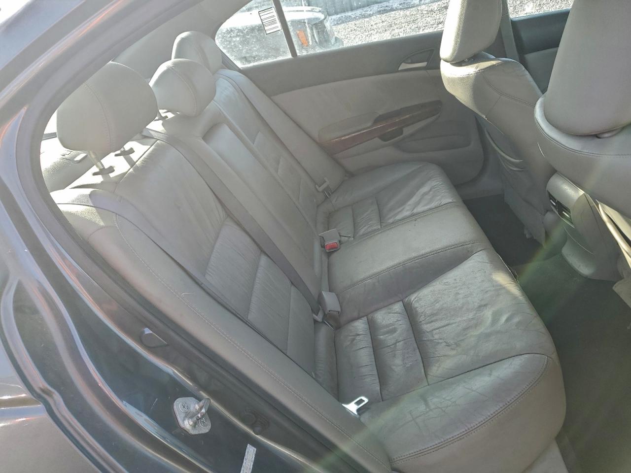 2011 HONDA ACCORD EXL photo 10