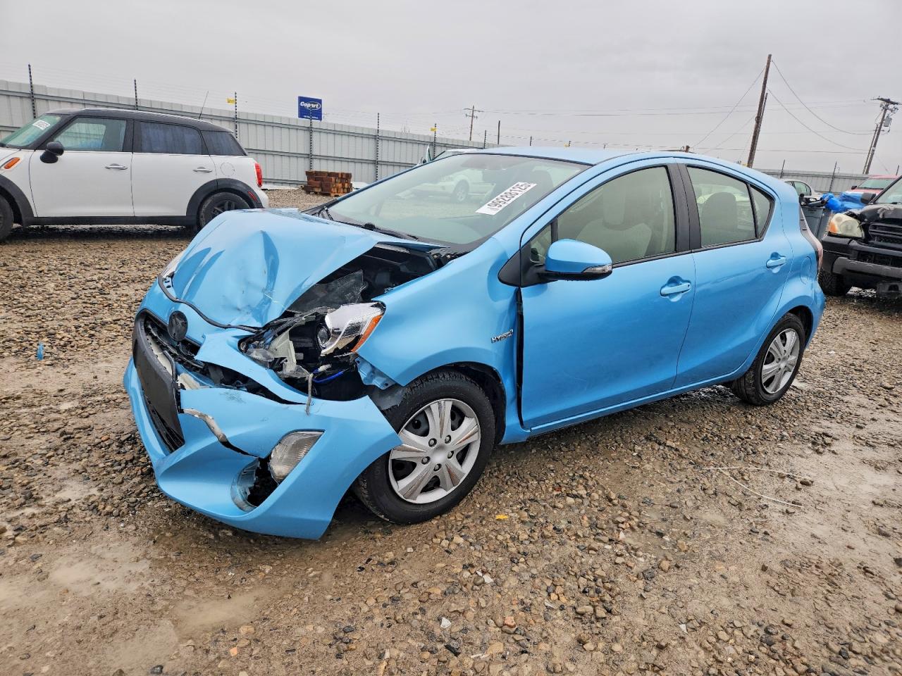 2016 TOYOTA PRIUS C