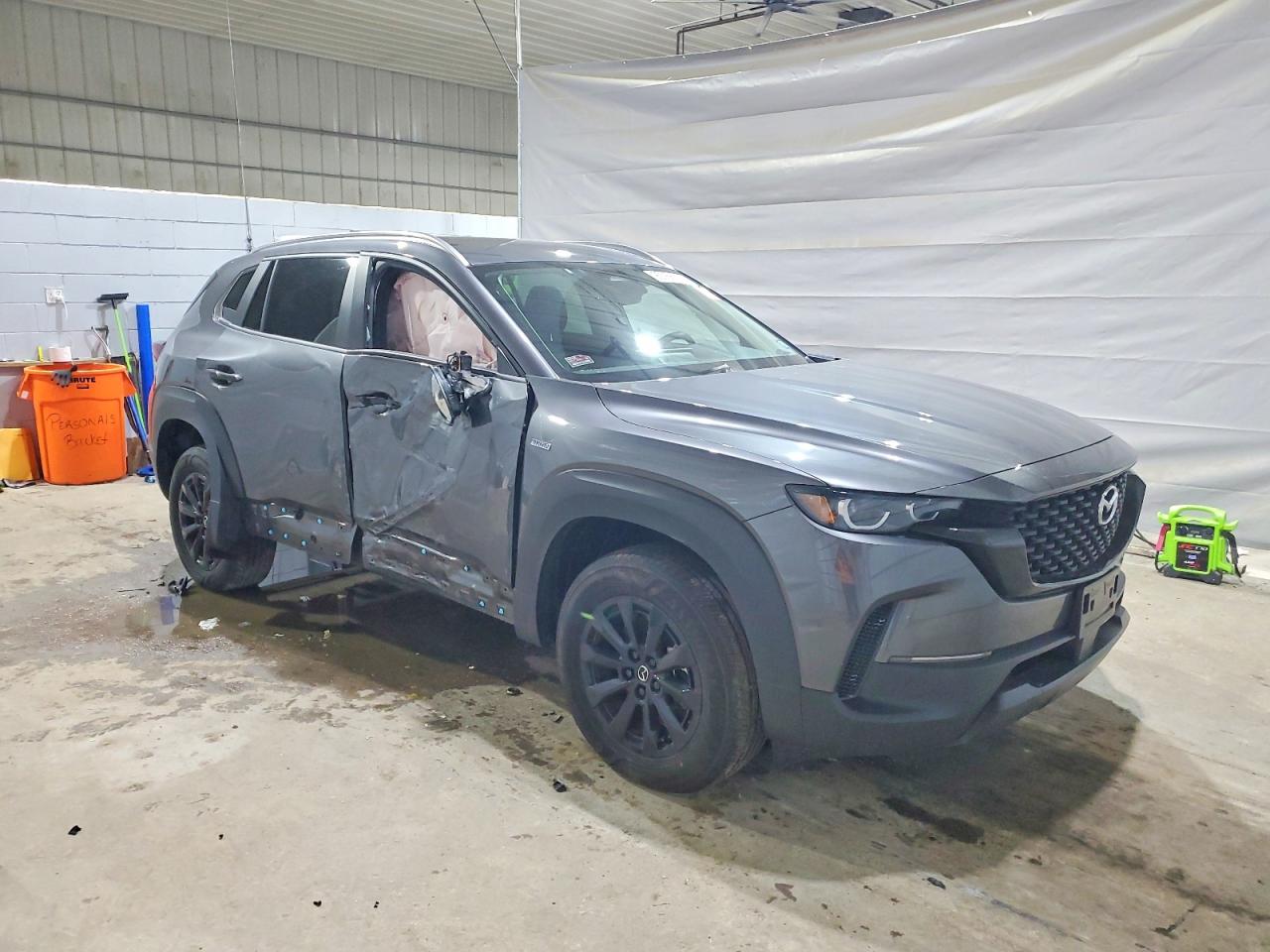 2025 MAZDA CX-50 PREFERRED photo 4
