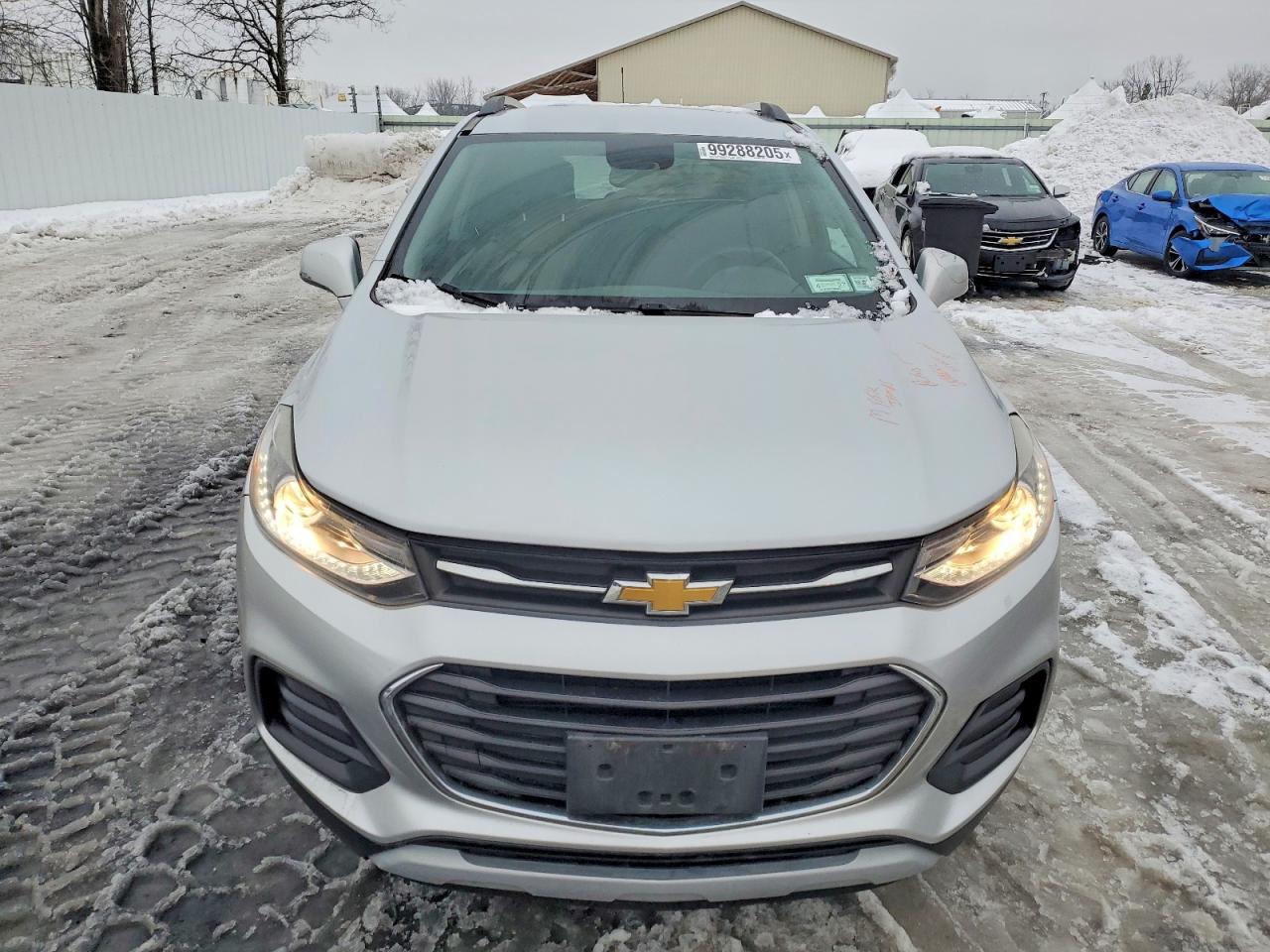 2017 CHEVROLET TRAX 1LT photo 5