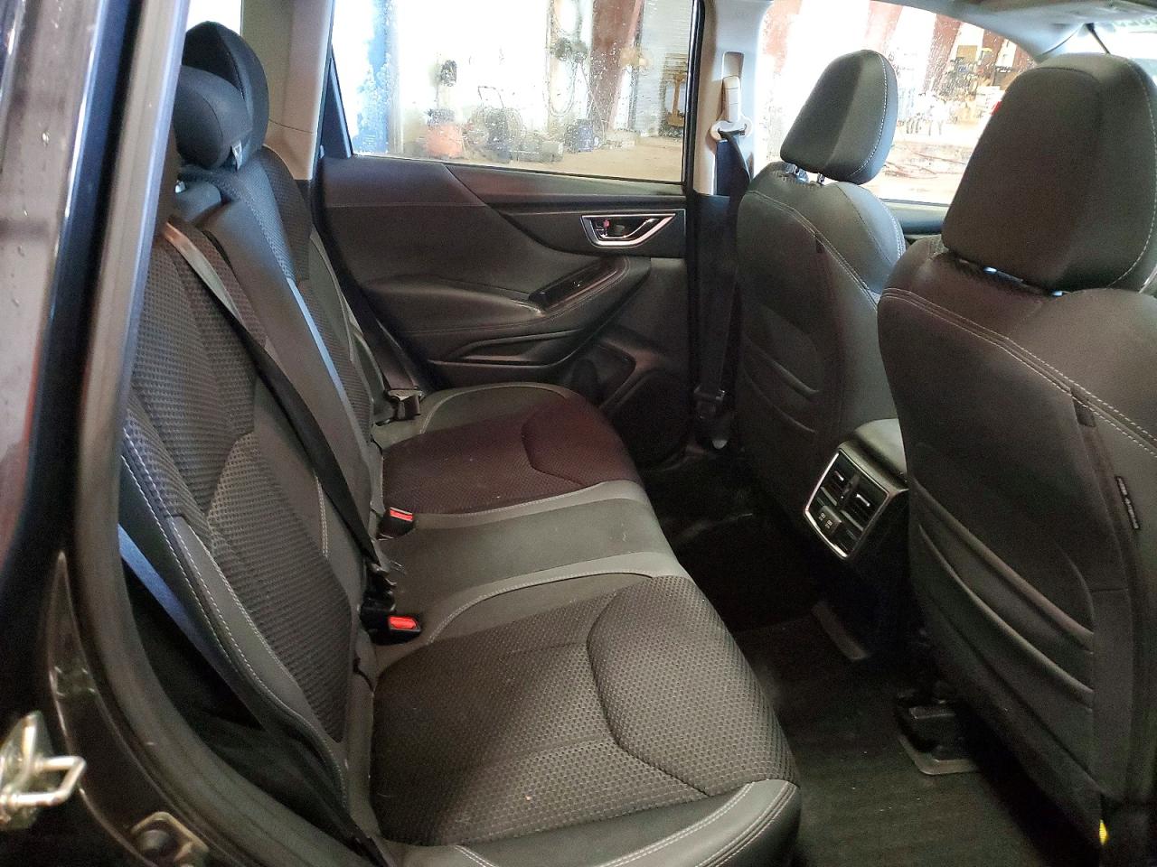2019 SUBARU FORESTER PREMIUM photo 11