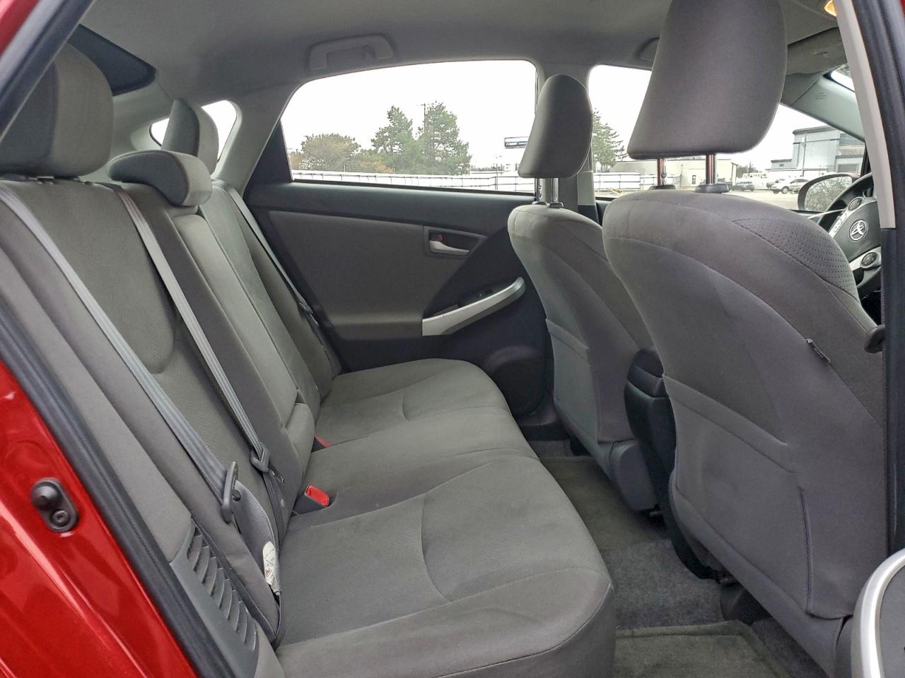 2012 TOYOTA PRIUS photo 10