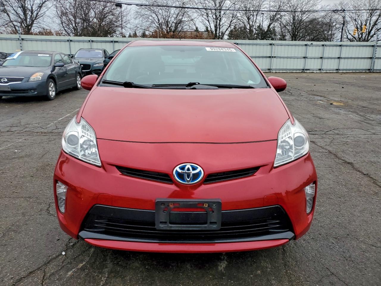 2012 TOYOTA PRIUS photo 5
