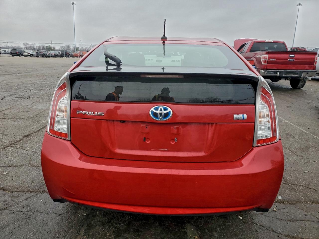 2012 TOYOTA PRIUS photo 6
