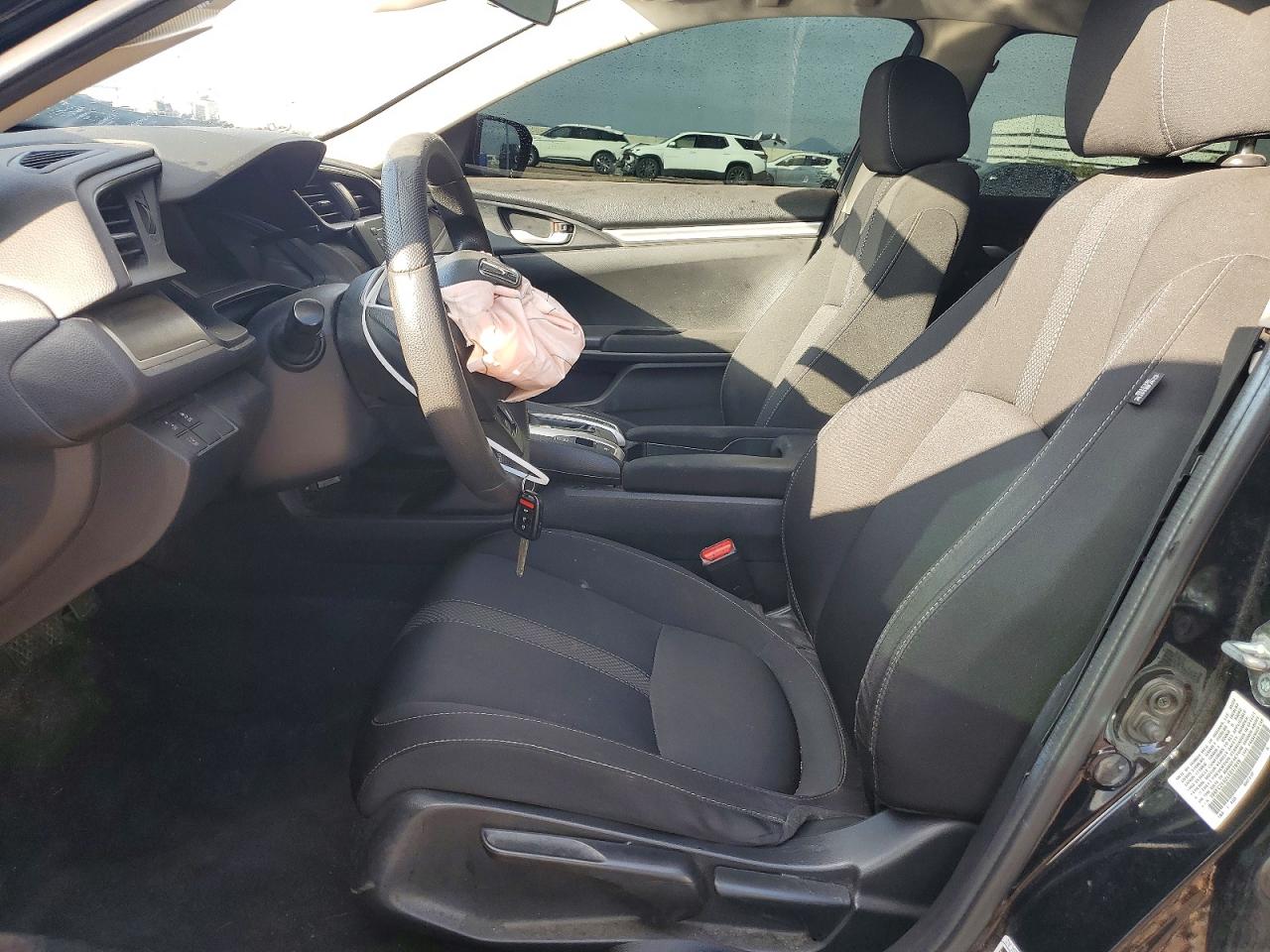 2020 HONDA CIVIC LX photo 7