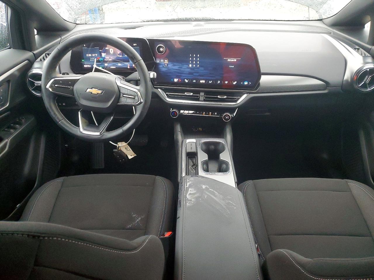 2026 CHEVROLET EQUINOX LT photo 8