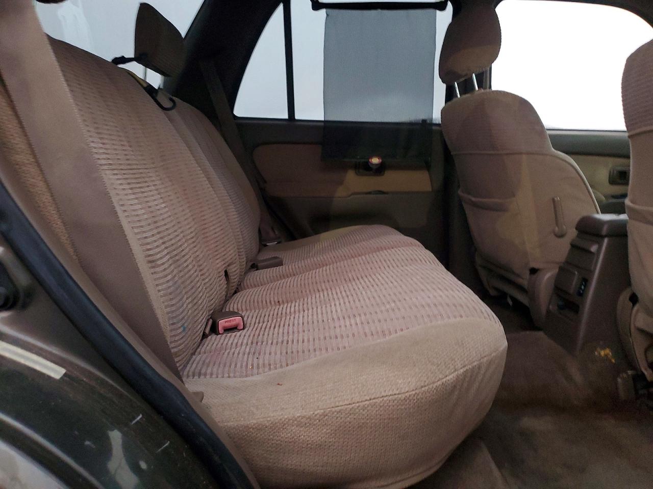 1998 TOYOTA 4RUNNER SR5 photo 10