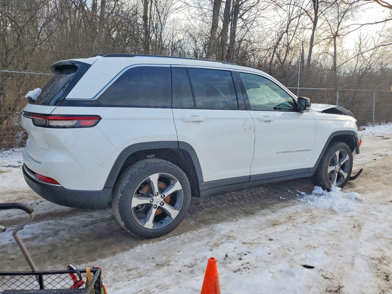 2022 JEEP GRAND CHEROKEE LIMITED 4XE photo 3