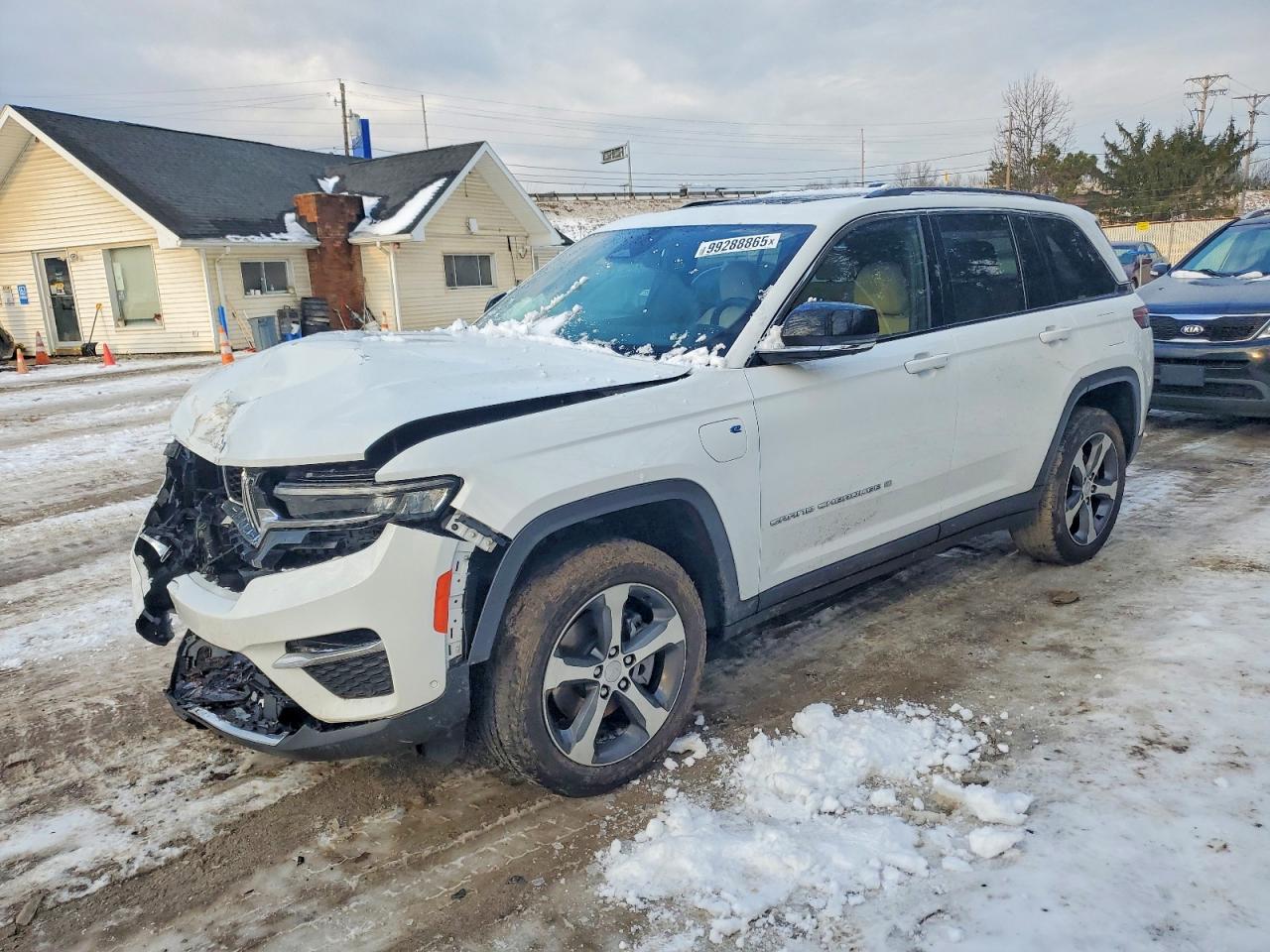 2022 JEEP GRAND CHEROKEE