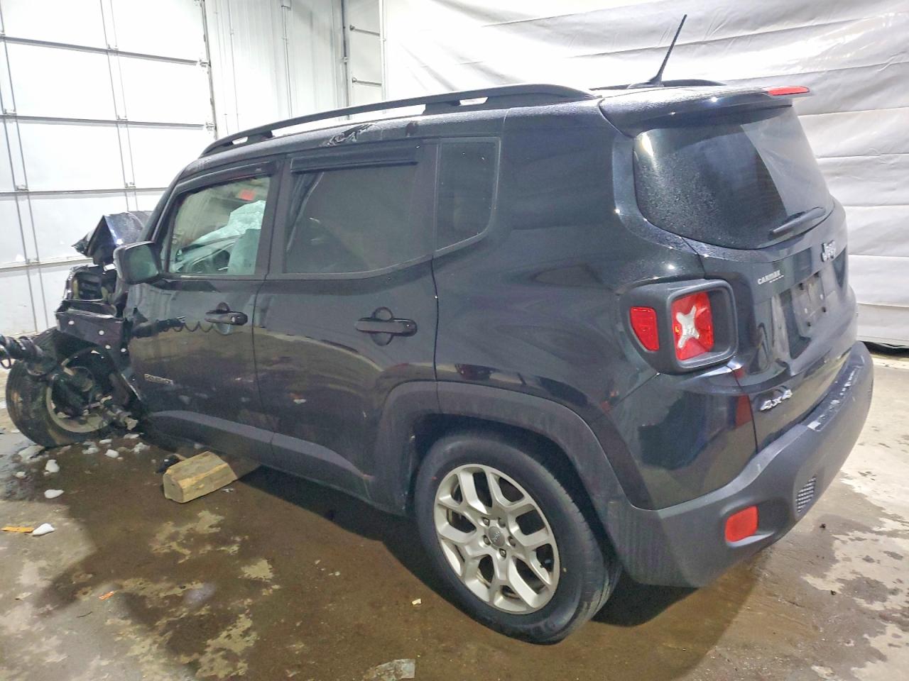 2017 JEEP RENEGADE LATITUDE photo 2