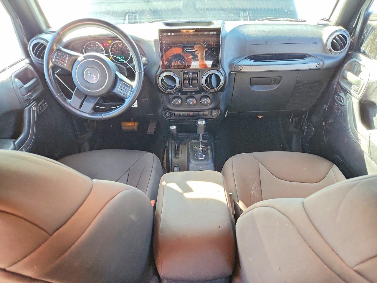 2015 JEEP WRANGLER UNLIMITED SPORT photo 8