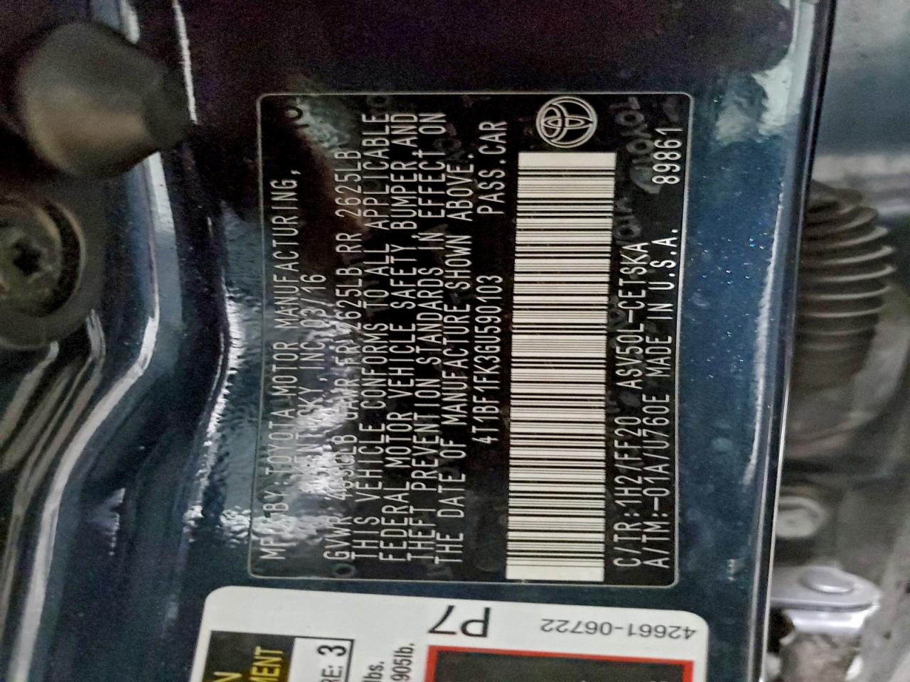 2016 TOYOTA CAMRY LE photo 12