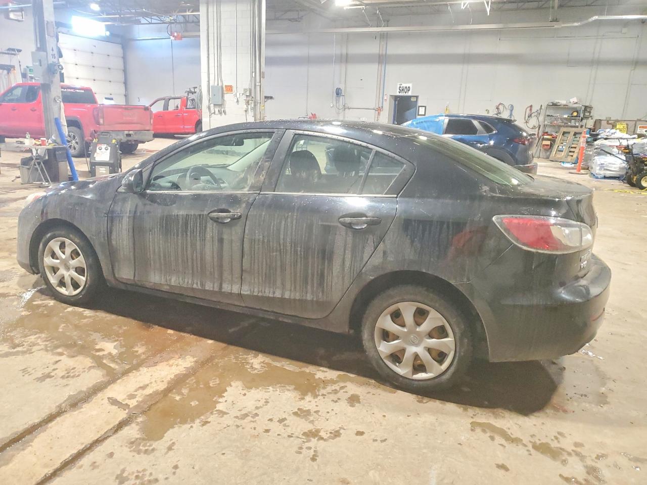 2013 MAZDA 3 I photo 2