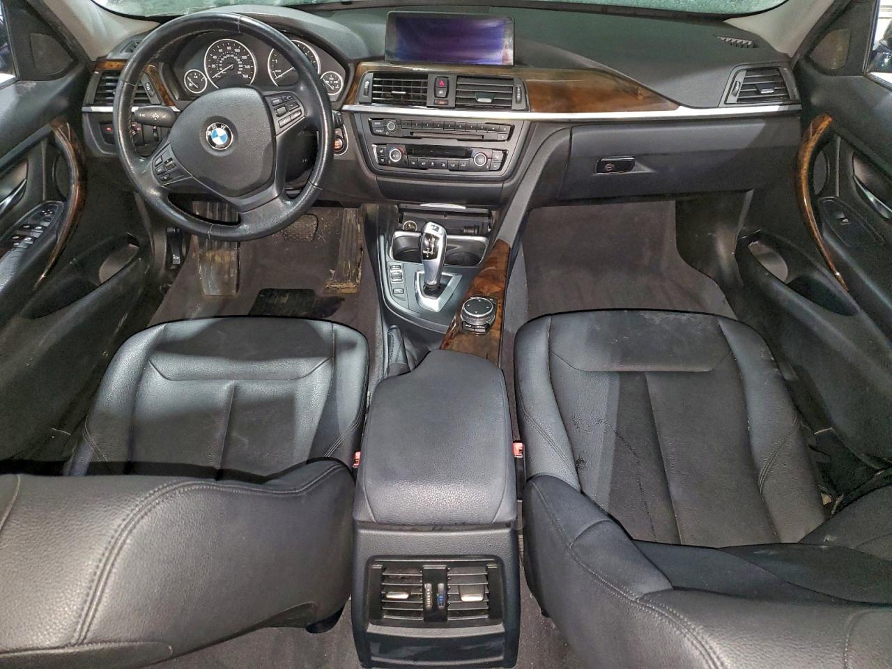 2015 BMW 320 I XDRIVE photo 8