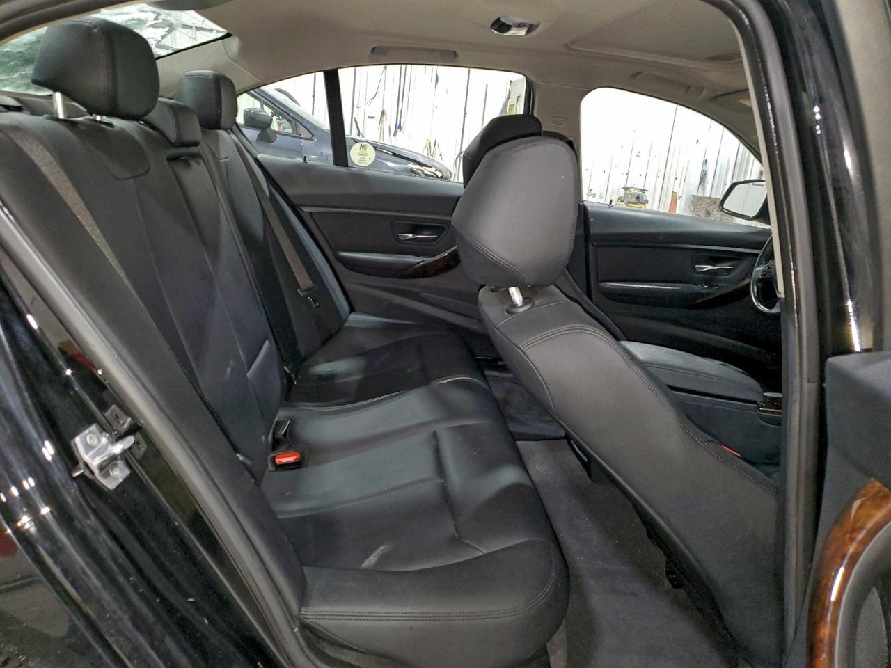2015 BMW 320 I XDRIVE photo 10