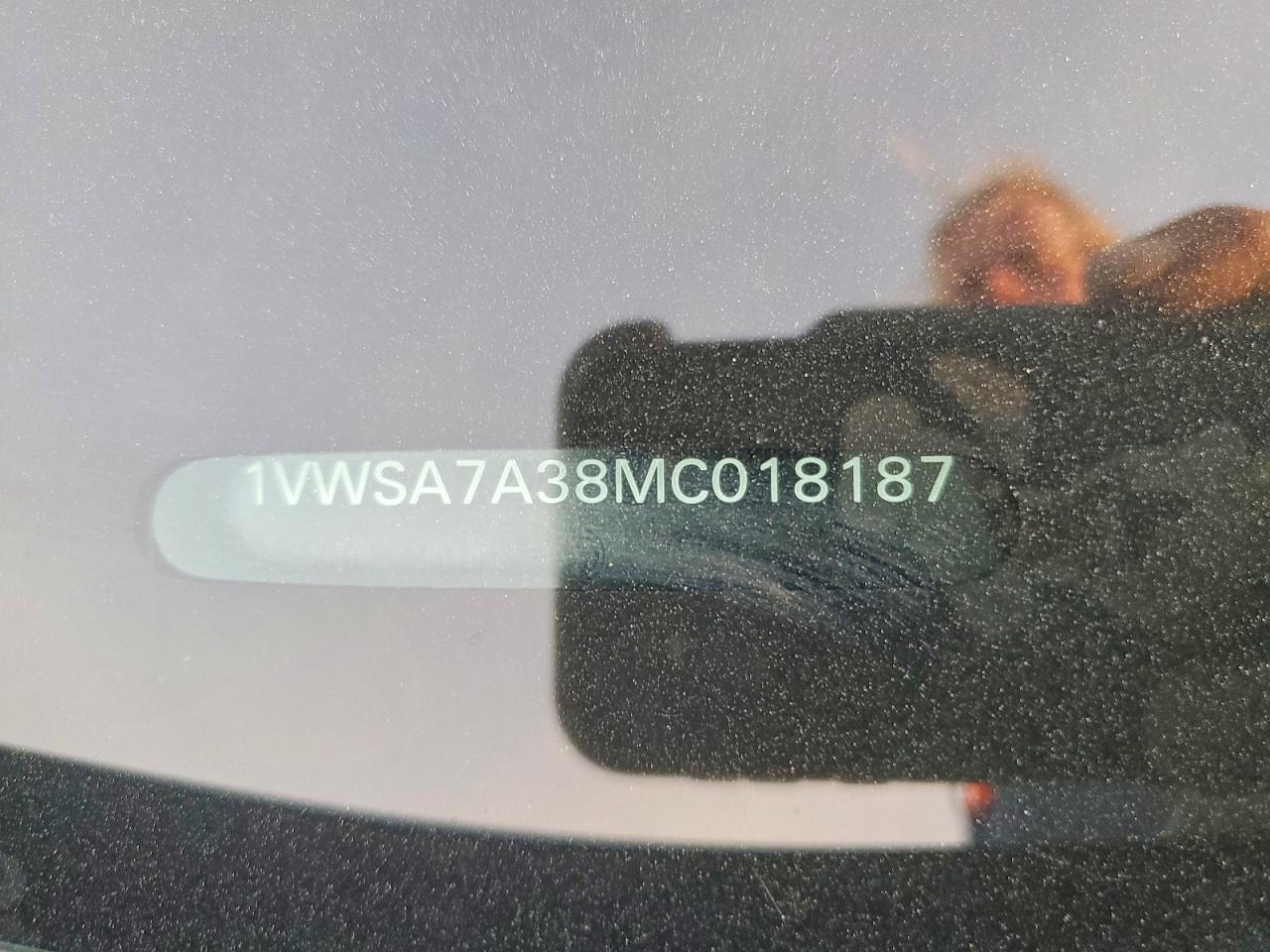 2021 VOLKSWAGEN PASSAT SE photo 13