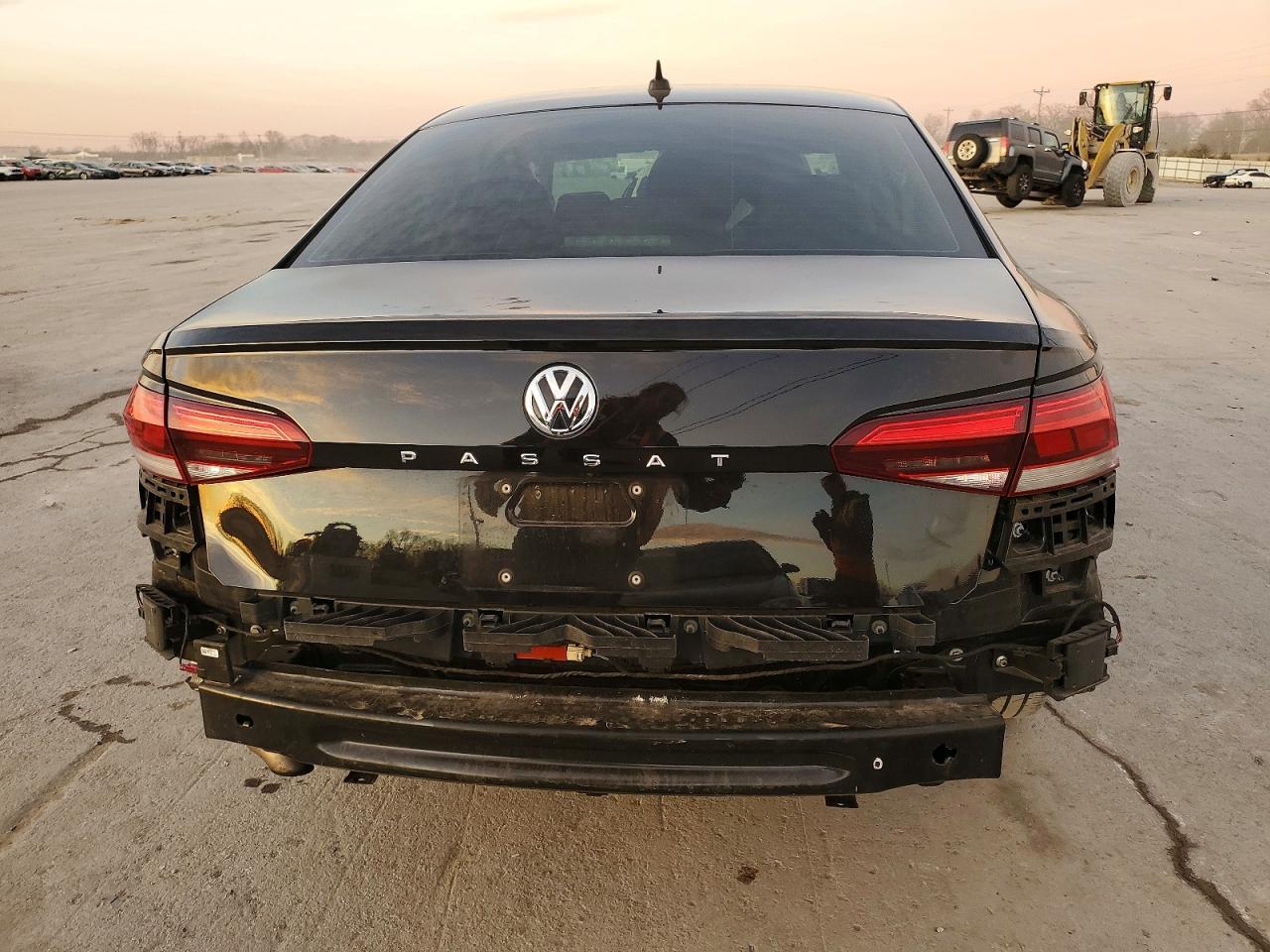 2021 VOLKSWAGEN PASSAT SE photo 6