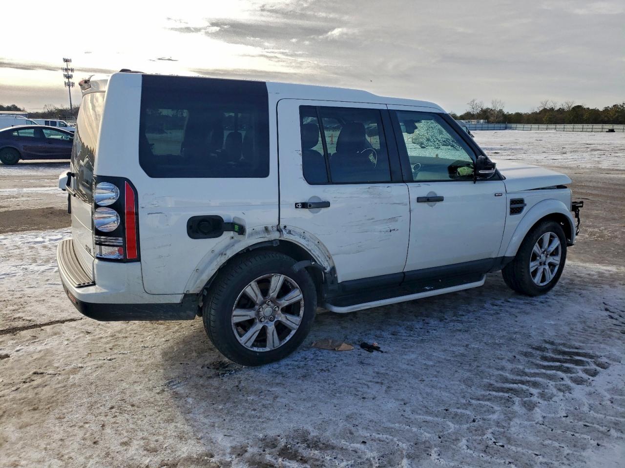 2016 LAND ROVER LR4 HSE photo 3