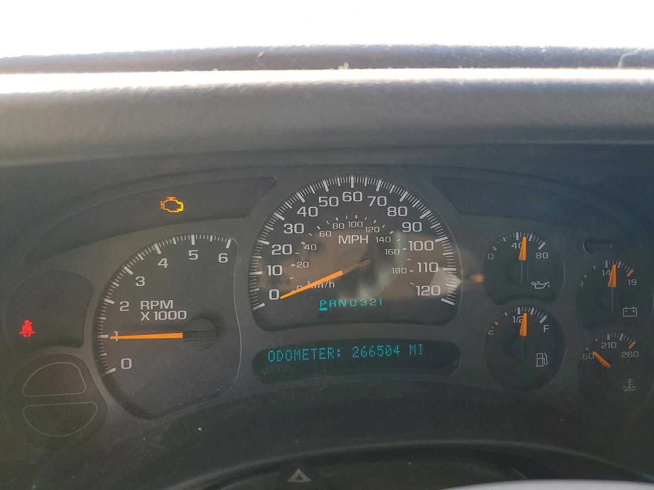 2004 GMC NEW SIERRA C1500 photo 9