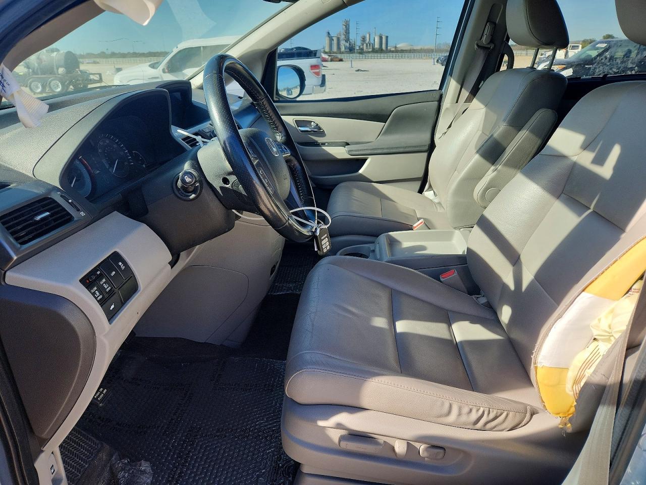 2014 HONDA ODYSSEY EXL photo 7