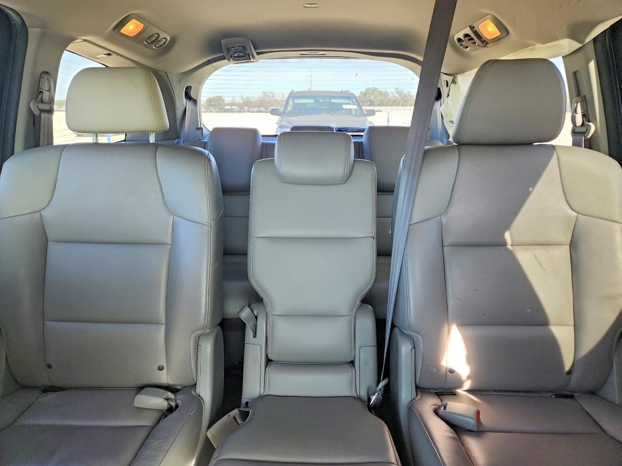 2014 HONDA ODYSSEY EXL photo 10