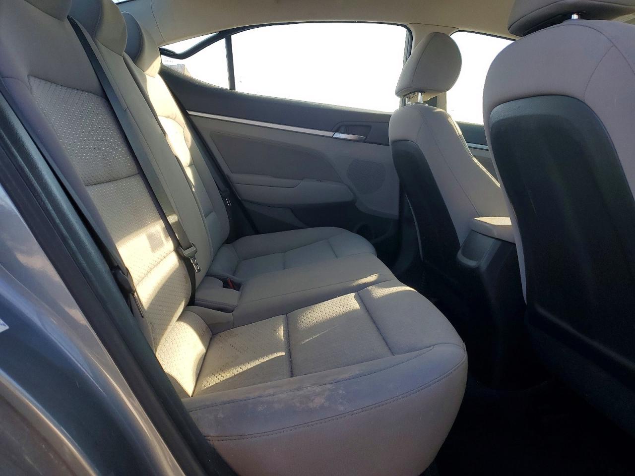 2019 HYUNDAI ELANTRA SEL photo 10