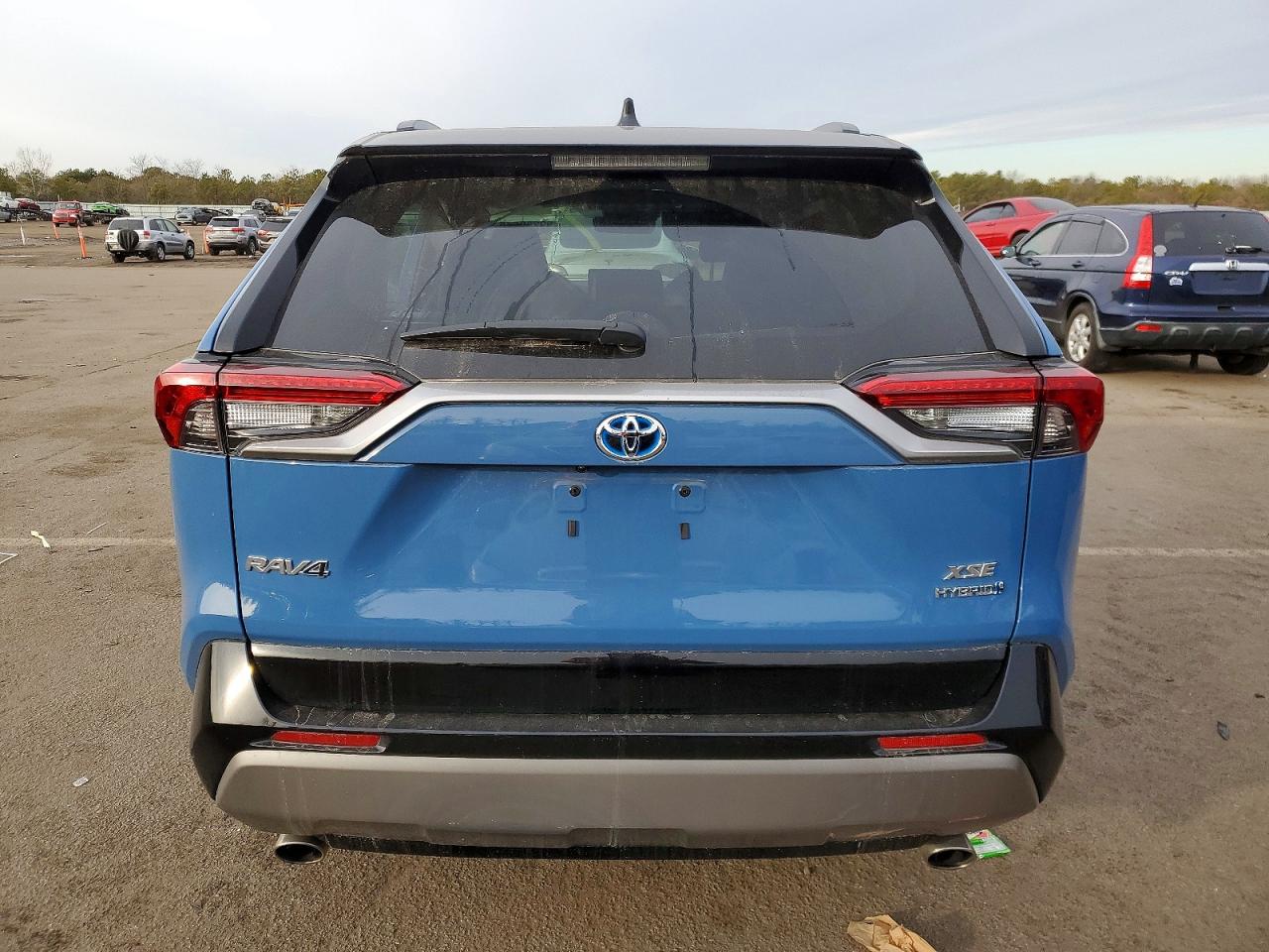 2024 TOYOTA RAV4 XSE photo 11