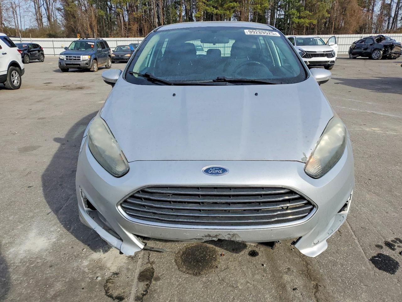 2016 FORD FIESTA SE photo 9