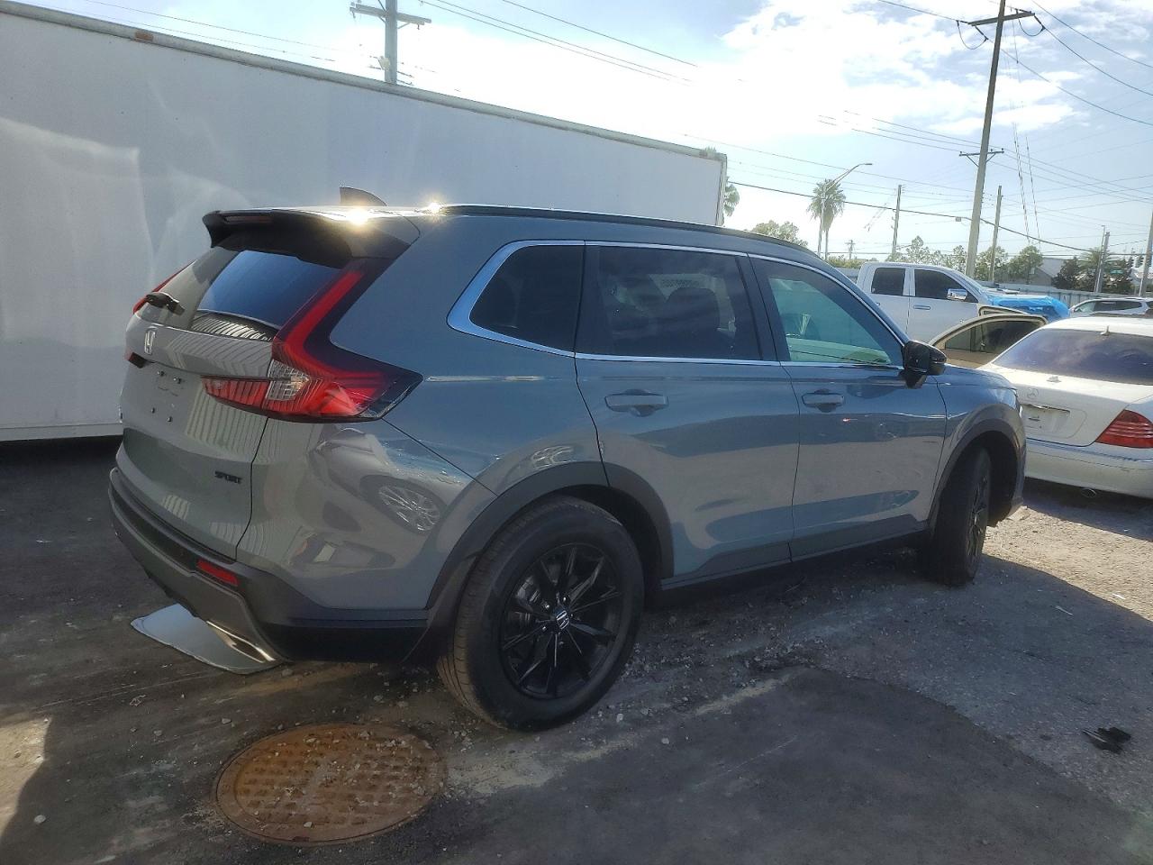 2025 HONDA CR-V SPORT-L photo 3