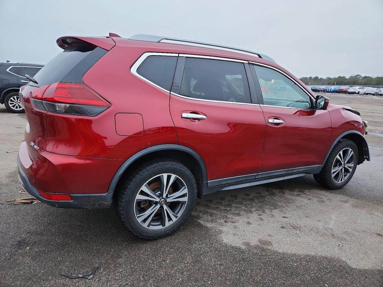2019 NISSAN ROGUE S photo 3