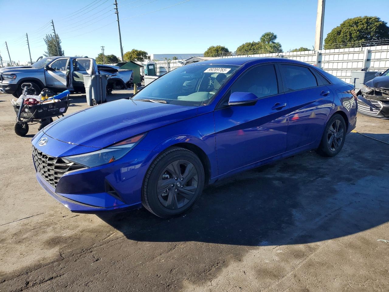2023 HYUNDAI ELANTRA