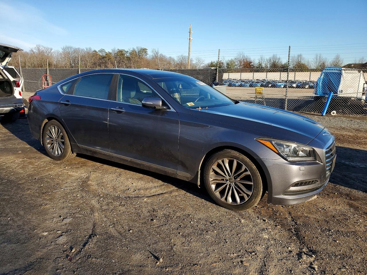 2015 HYUNDAI GENESIS 3.8L photo 4