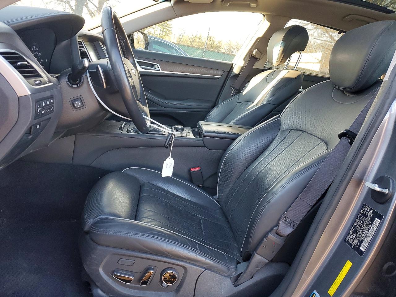 2015 HYUNDAI GENESIS 3.8L photo 7