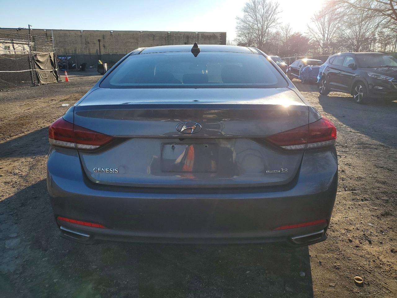 2015 HYUNDAI GENESIS 3.8L photo 6