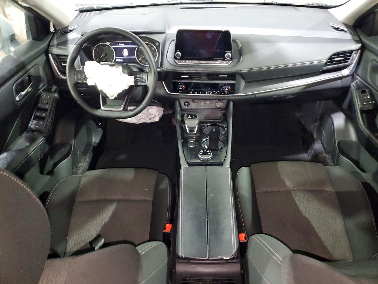 2025 NISSAN ROGUE SV photo 8